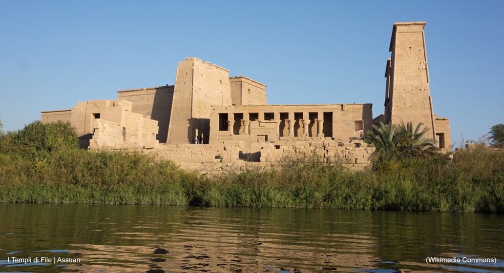 Willem Brouwer - Stile - 02 - Temple of Isis in Philae